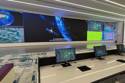 雪野湖畔苍穹有 “星”，田间有 “数”，“天地网”给农业开 “科技外挂”