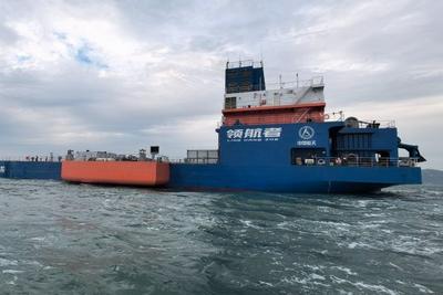 我国首艘火箭网系回收海上平台成功交付