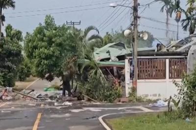 泰国军方说已有3.5万平民从泰柬边境撤离