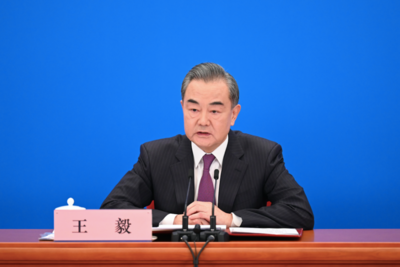 王毅：任何企图阻挡中国统一大业的倒行逆施都必将以失败而告终