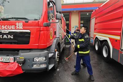 “斜杠”人生！青岛消防员田敬喜“法考”过关，今后将尝试做一名公益律师