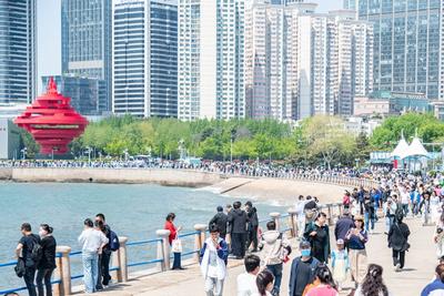 跨年夜五四广场周边酒店预订跻身全国TOP10，元旦假期首波出游高峰来临