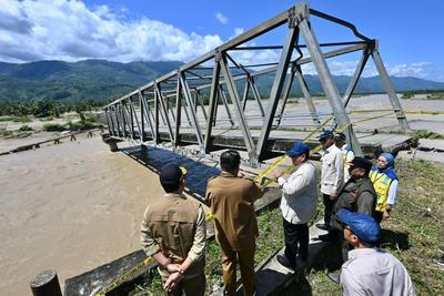 印尼洪灾和山体滑坡已致929人遇难