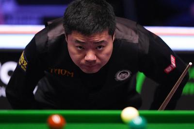 斯诺克英锦赛：丁俊晖晋级八强