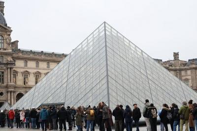 卢浮宫抢劫案第四名嫌疑人被临时收监，曾被判刑六次