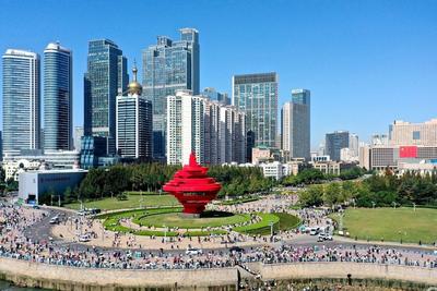 统筹推进高质量发展与高效能治理——论学习贯彻市委十三届九次全体会议精神