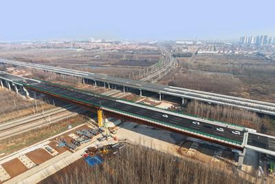 省内规模最大！沈海高速上跨胶济、胶新铁路立交桥通车