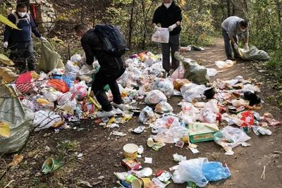 一些风景“打卡地”缘何成了“垃圾场”？