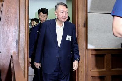 韩国特检组发布最终调查结果，对尹锡悦等24人提起诉讼