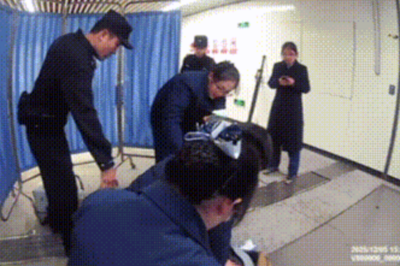 “黄金4分钟”！青岛地铁台东站内，上演紧急生命救援……