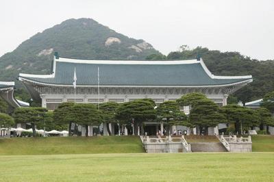 韩国总统府迁回青瓦台后将施行“低调”安保