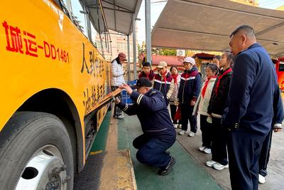 “文明交通 礼行天下”！青岛巴士“六进”打通交通安全宣传“最后一公里”