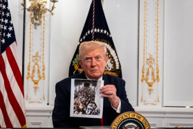 “永久暂停移民”再次“撕裂”美国社会