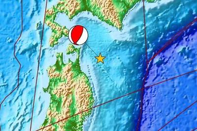 遇到强震如何就地紧急避险？伏地、遮挡、手抓牢