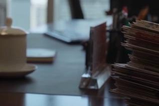 反腐专题片 | 海外项目中大额受贿，李勇被代理商“拿捏”威胁