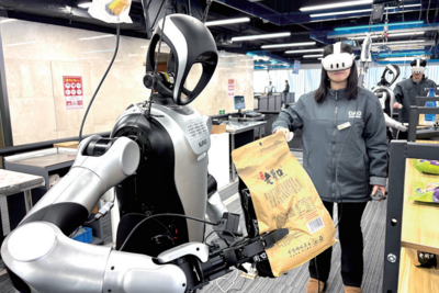 机器人的“老师”怎么当？青岛市人形机器人数据采集训练场聚焦多个应用场景