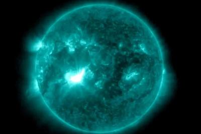 太阳X级耀斑爆发或在今明两天，到底有何影响