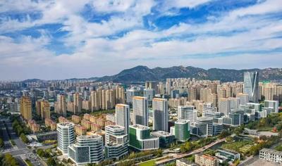 市委書記先后到李滄、即墨、萊西代表團，為區市發展“點題”