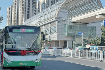 市民直呼“太方便了”！青岛主城区超八成公交线路衔接地铁