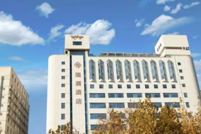 老青岛人熟悉的“东方贸易大厦”，易主焕新！