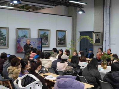 美育浸润教研路 艺路同行育新人——崂山区中学美术教师教研活动在山海志美术馆成功举办