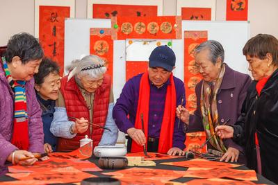 浓情腊八节，粥到暖人心