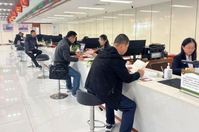 西海岸新区企业跨省迁移登记实现全程网办，申请材料削减75%，办理时限缩短六成