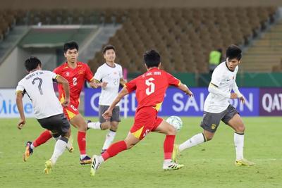 再创历史！中国U23男足3:0完胜越南队，闯入U23亚洲杯决赛