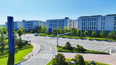 青島市新型顯示產業園：去年預計營收五百二十億元