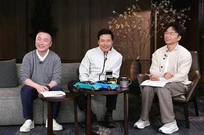 雷军：新一代SU7预售价22.99万元起