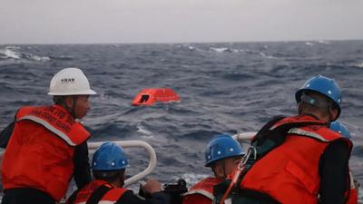 中国海警紧急救援菲律宾籍落水船员，截至目前已有13人获救