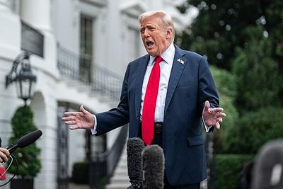 特朗普：“无论难易”都要得到格陵兰岛