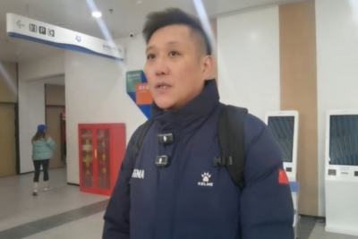 前国手于大伟参赛！青岛迎新春气排球公开赛举行