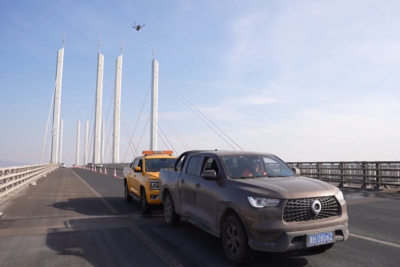 AI自动识别+无人机速达：青岛胶州湾大桥处置高速事故显身手