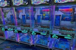 寒假部分手机店成“免费网吧”，@青岛人，让“瘾”形陷阱远离孩子