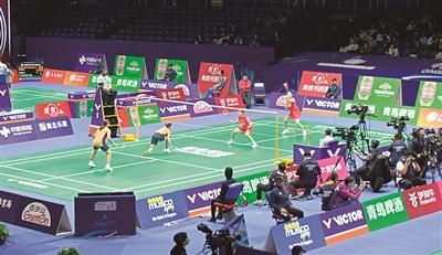 羽毛球活动蓬勃发展，青岛市羽毛球场馆数量超600个