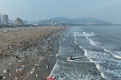 过年“反向团圆”火了，旅游市场注入新活力