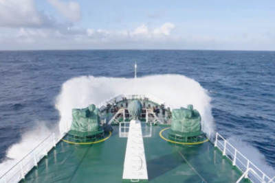 中国海警位中国黄岩岛领海及周边区域执法巡查