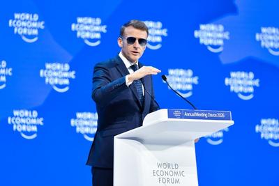 马克龙：欧洲须警惕美国持续“威胁和恐吓”