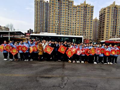 市北巴士：多方联动护平安，暖心课堂进车厢