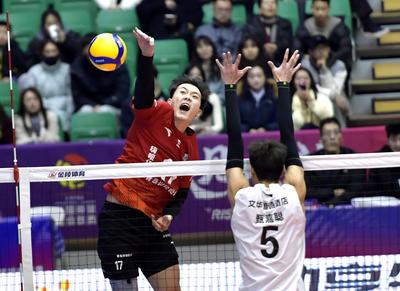 3:1战胜广东队！青岛男排季后赛迎来主场开门红