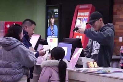 435万场，春节档观影场次创纪录，票价更惠民！