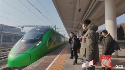 关爱打工人！春节期间，青岛通勤高铁“不打烊”