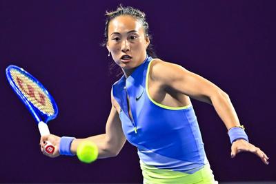 郑钦文鏖战近3个小时，晋级多哈站16强