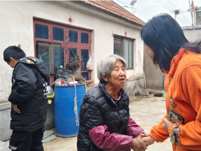 400床棉被暖寒冬，“微尘”小年传温情