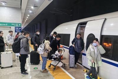 坐着高铁赶飞机！青岛机场空铁联运让出行更从容