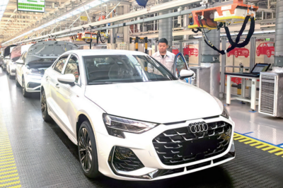 新春走基层 | 春节档最热电影的主角座驾是“青岛造”