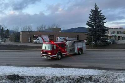 加拿大警方更正校园枪击案死亡人数，披露枪手身份