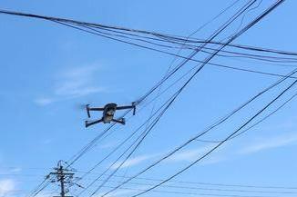 测绘人员周某意外拍摄到大量涉密军事设施的高清影像，电脑还有病毒……