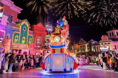 备足“潮玩年货”，青岛方特“喜乐潮玩年”即将启幕